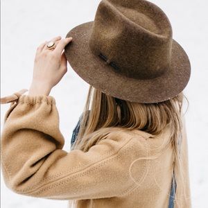 Meet your Posher, Steph